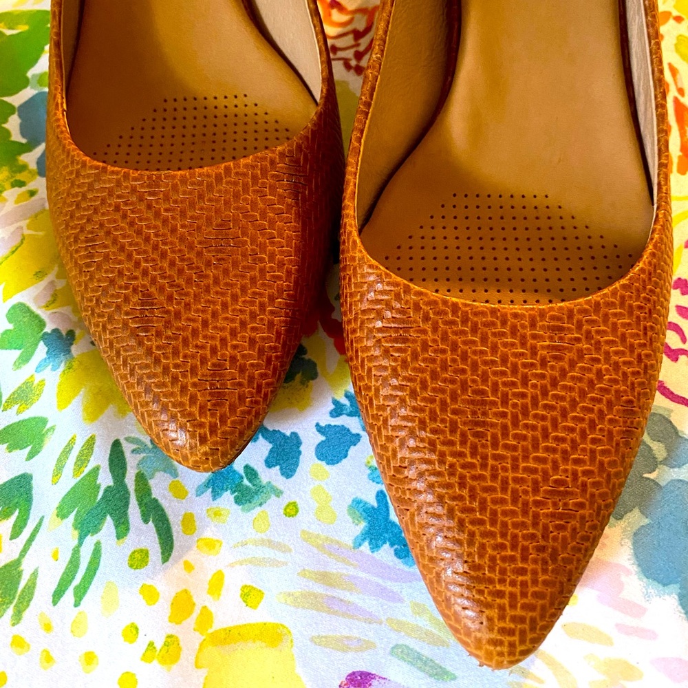 Corso como bohemian heels